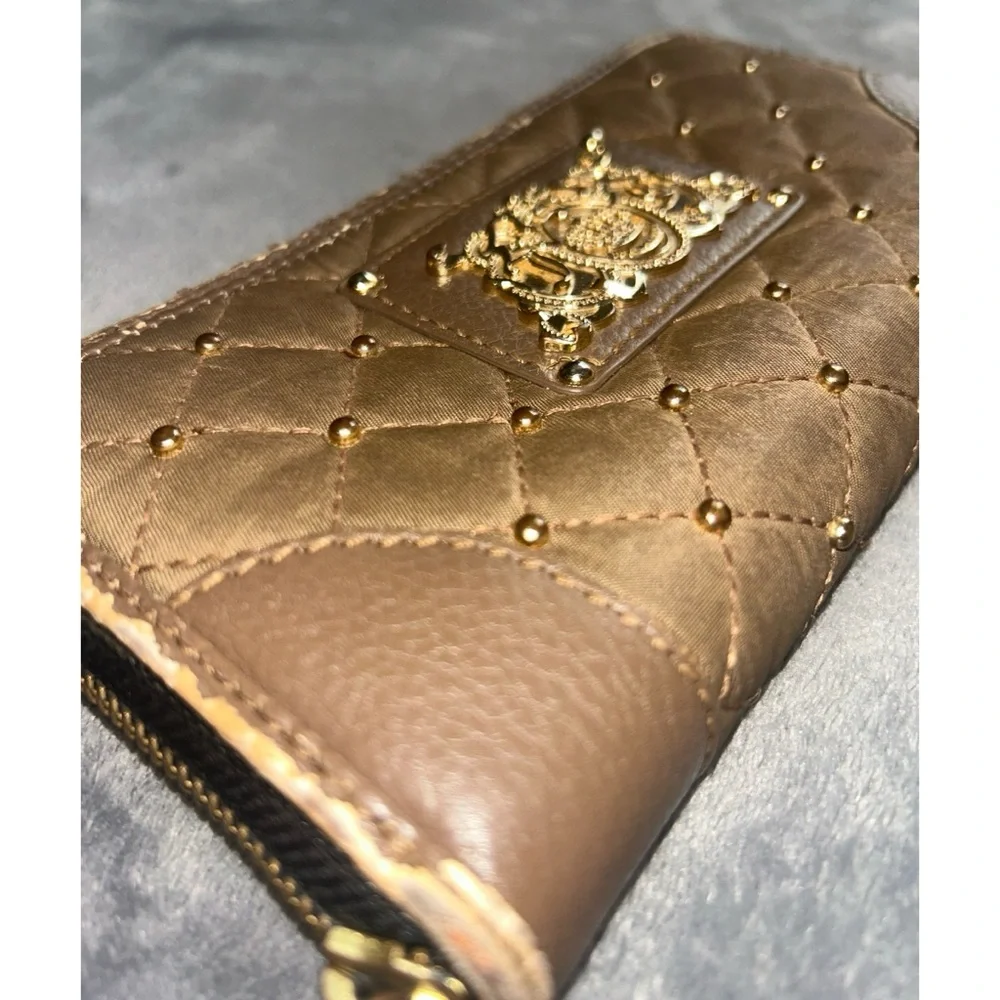 🤎 Juicy Couture Quilted Wallet with Studs